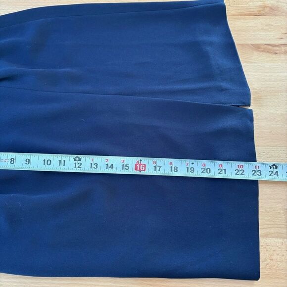 J. Crew Womens Size 6 Navy Pencil Skirt Back Slit Pleated Front Zip Back - Picture 7 of 10